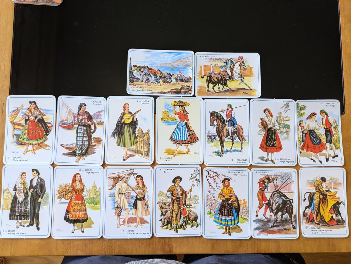 Calendários de Trajes Típicos