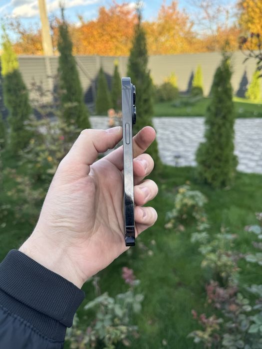 Iphone 14 pro 256 gb чудовий стан, все працює OLX доставка