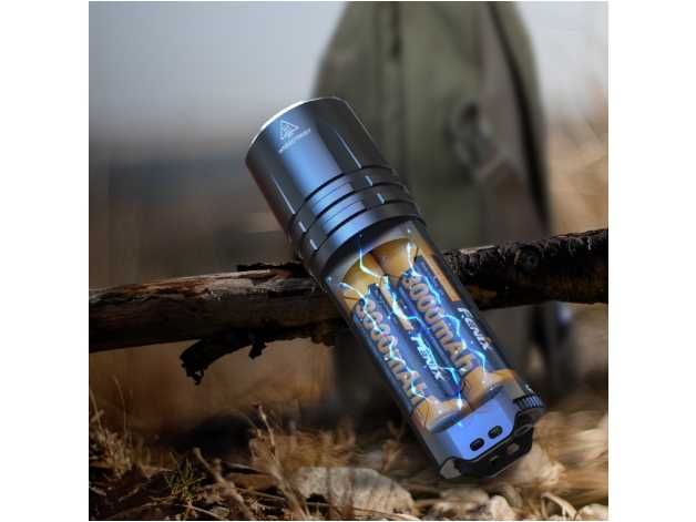 Latarka taktyczna LED Fenix TK35UE V2.0