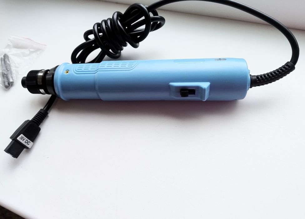 Електровикрутка DZ70802