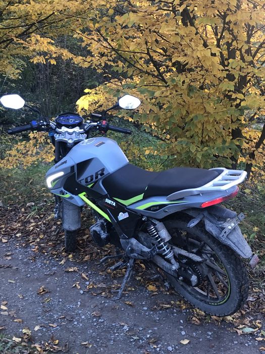 Продам або обміняю на авто мотоцикл мустанг 250 9r