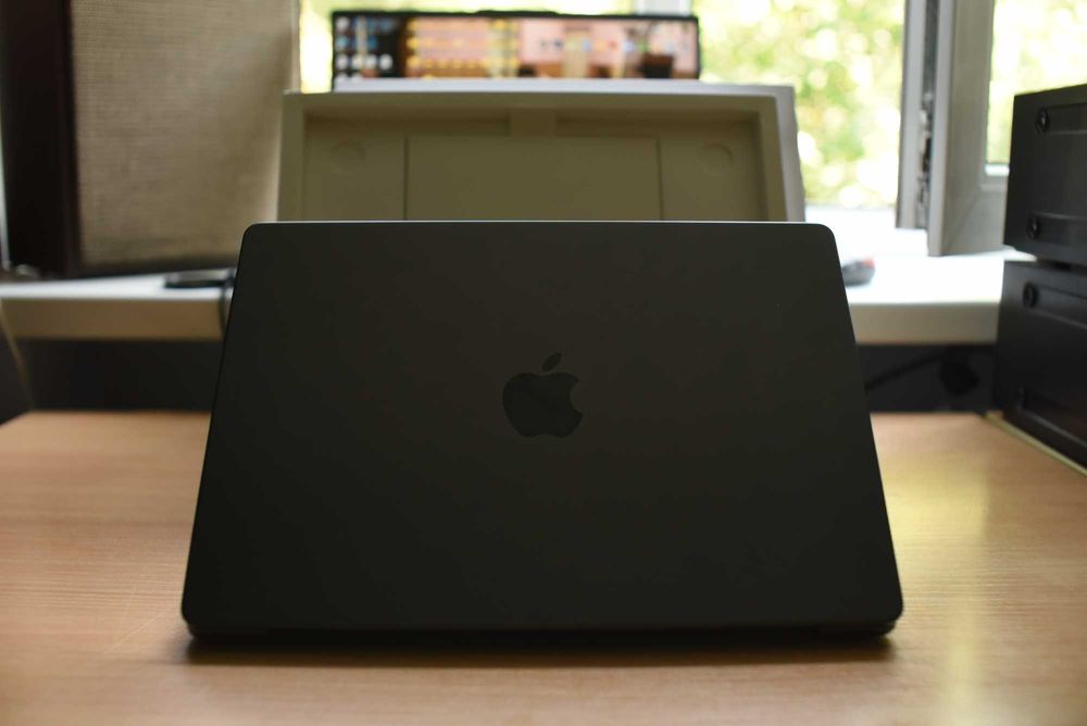 Apple macbook m3 pro