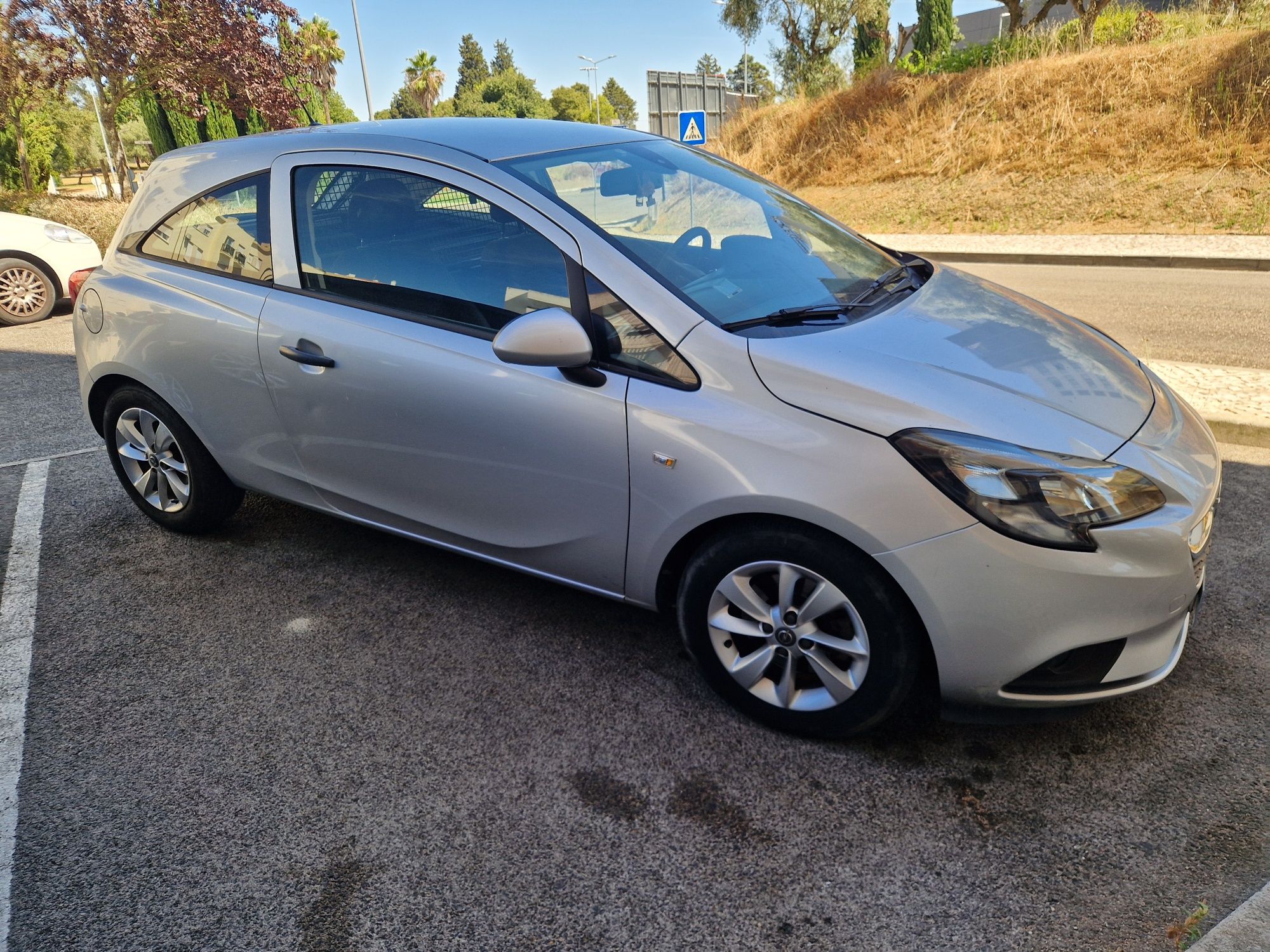 Opel corsa van 1.3 disel