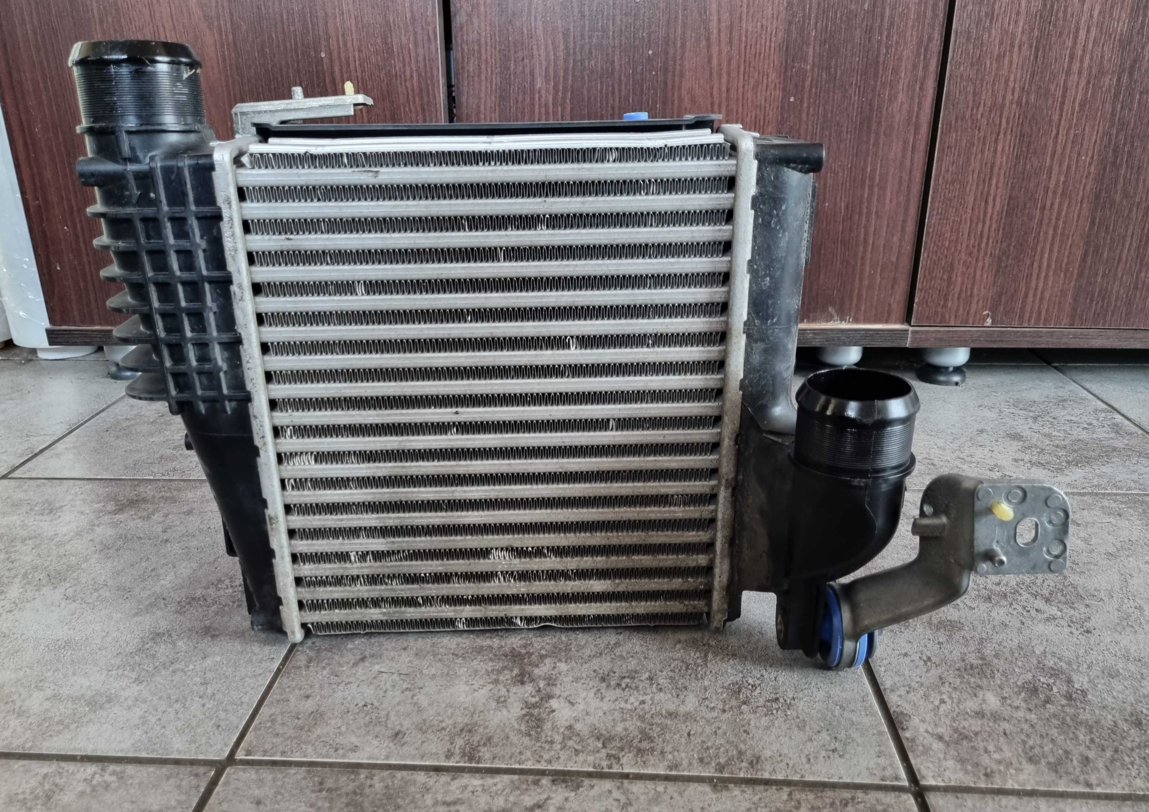 Intercooler chłodnica powietrza Peugeot