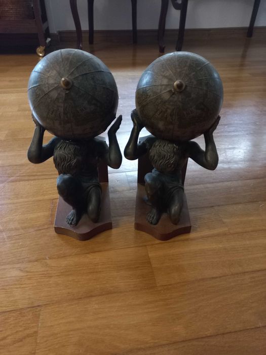 2 suporte livros globo