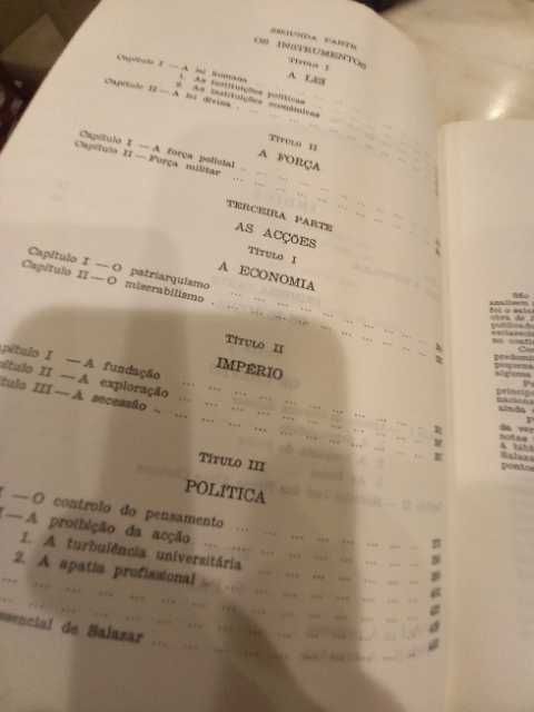 O Salazarismo por Jacques Georgel com prefácio de Mário Soares