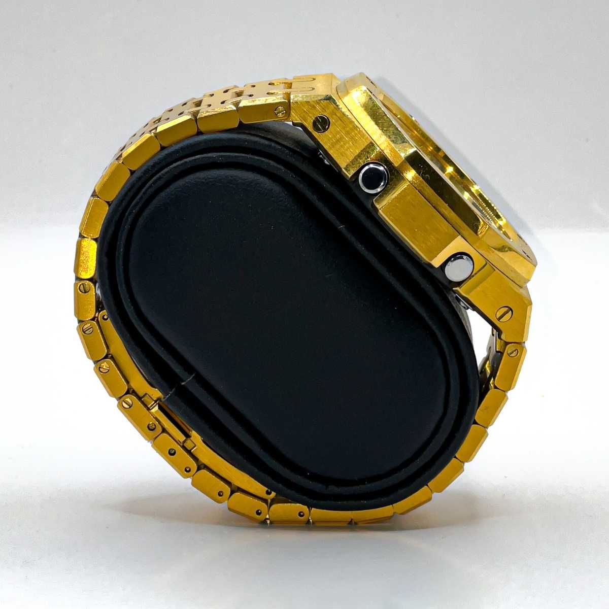 Spersonalizowany Casioak Żółte Złoto Casio G-SHOCK Czarna Tarcza