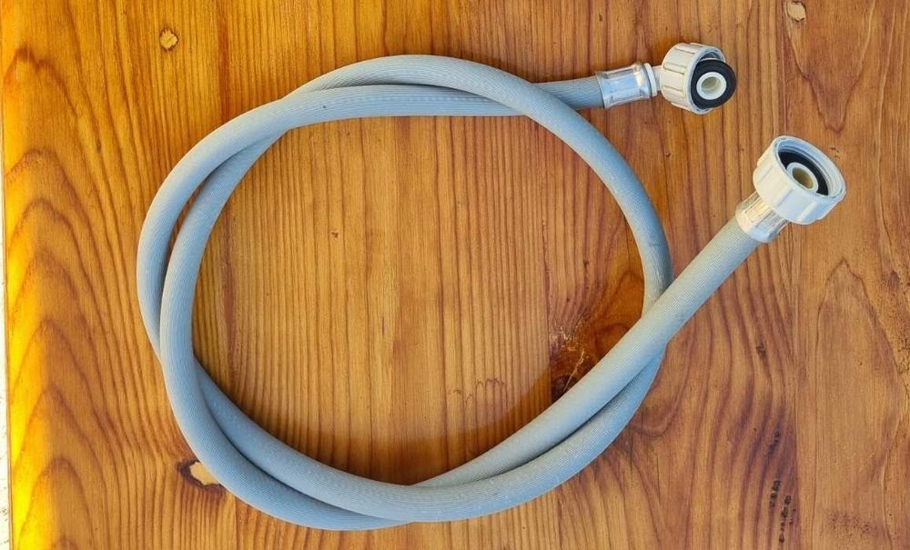 Продам шланг до пральної машинки Whirlpool
