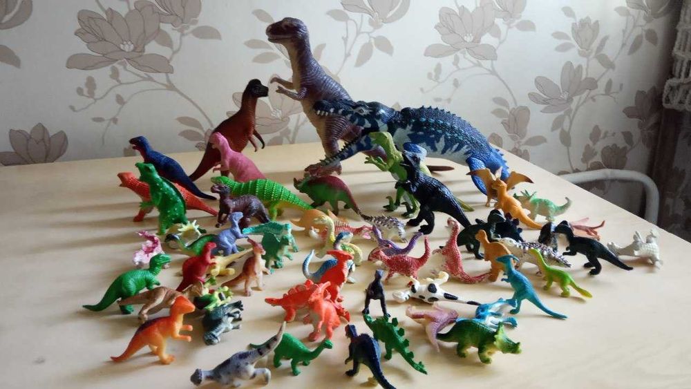 коллекция динозавров