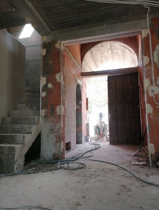 Tynki maszynowe cementowo wapienne / malowanie natryskowe