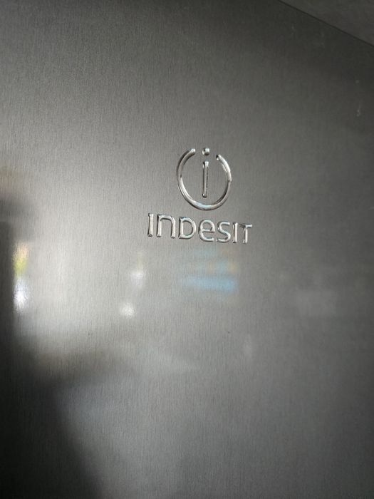 Lodówka indesit nofrost