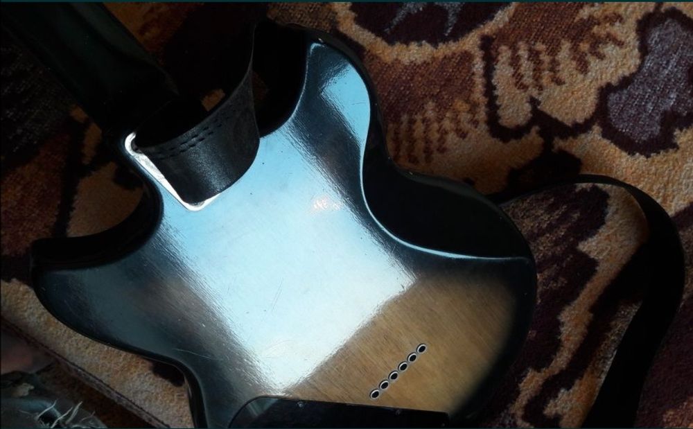 Електрогітара JOLANA SUPERSTAR Звук накрутити можна i Gibson i Fender