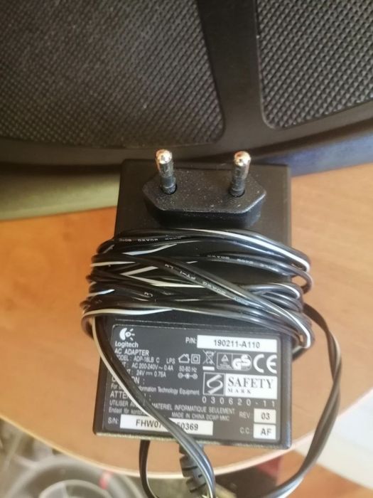 Ігровий руль logitech momo racing