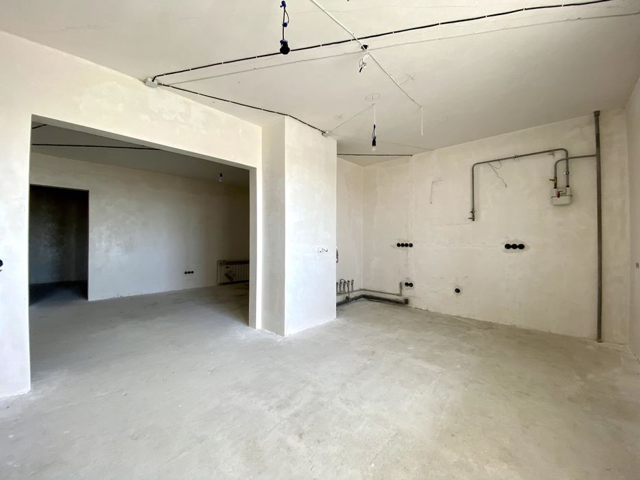 Продаж КРУПНОГАБАРИТНОЇ двокімнатної квартири 90 кв/м