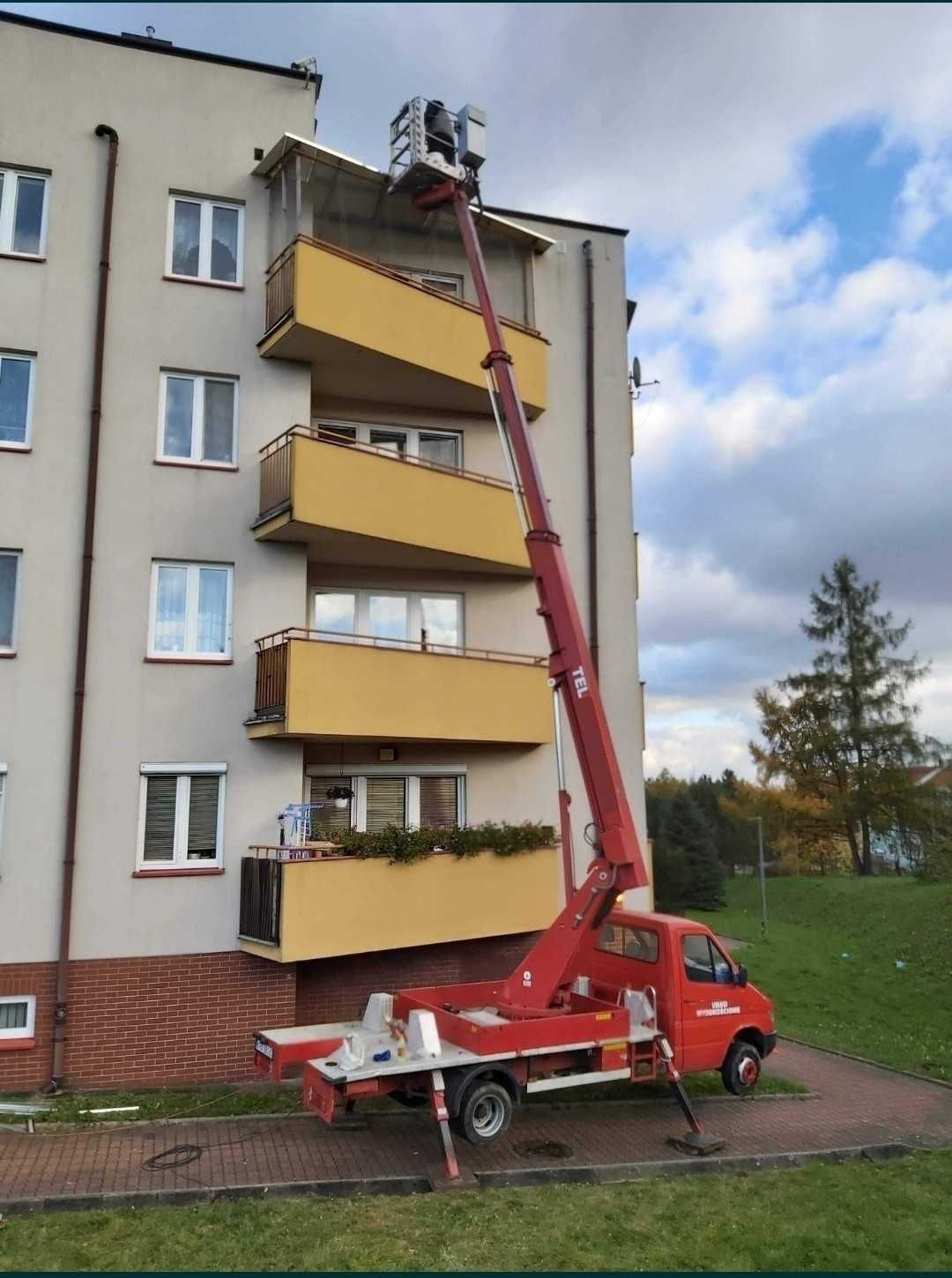 Wynajem podnośnika koszowego z operatorem 115zl/h