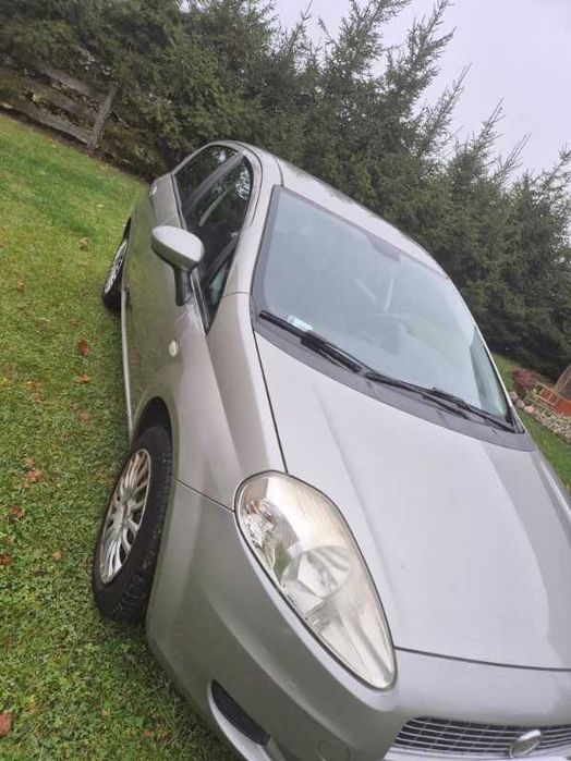 Grande Punto salon Polska