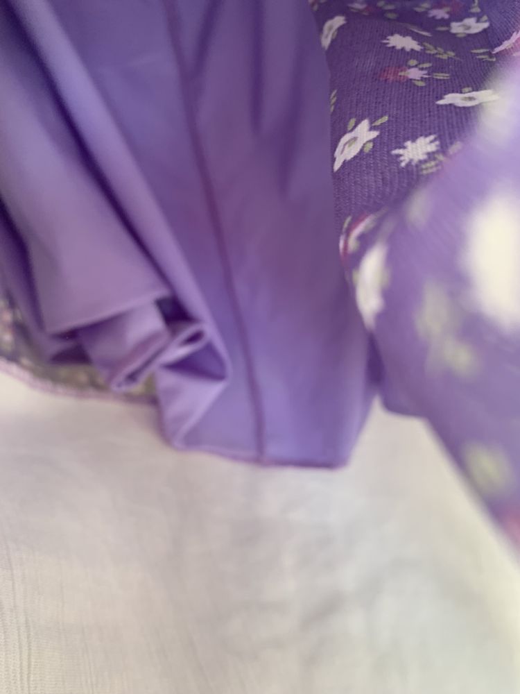 Vestido crianca em lilas