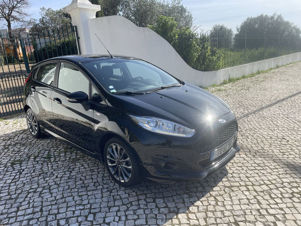 Ford fiesta ST LINE gasoleo nacional