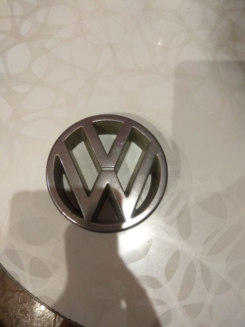 Значок-логотип Volkswagen