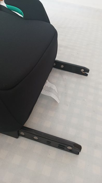 Автокрісло бустер Bebe Confort Manga I-Fix 125-150 см.  ізофікс