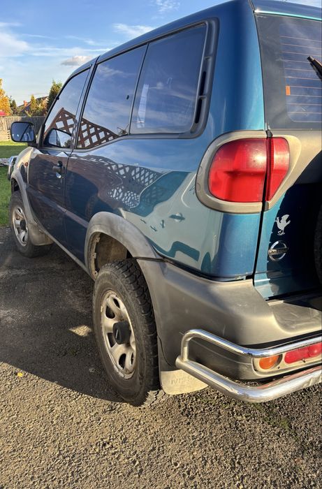 Nissan Terrano II