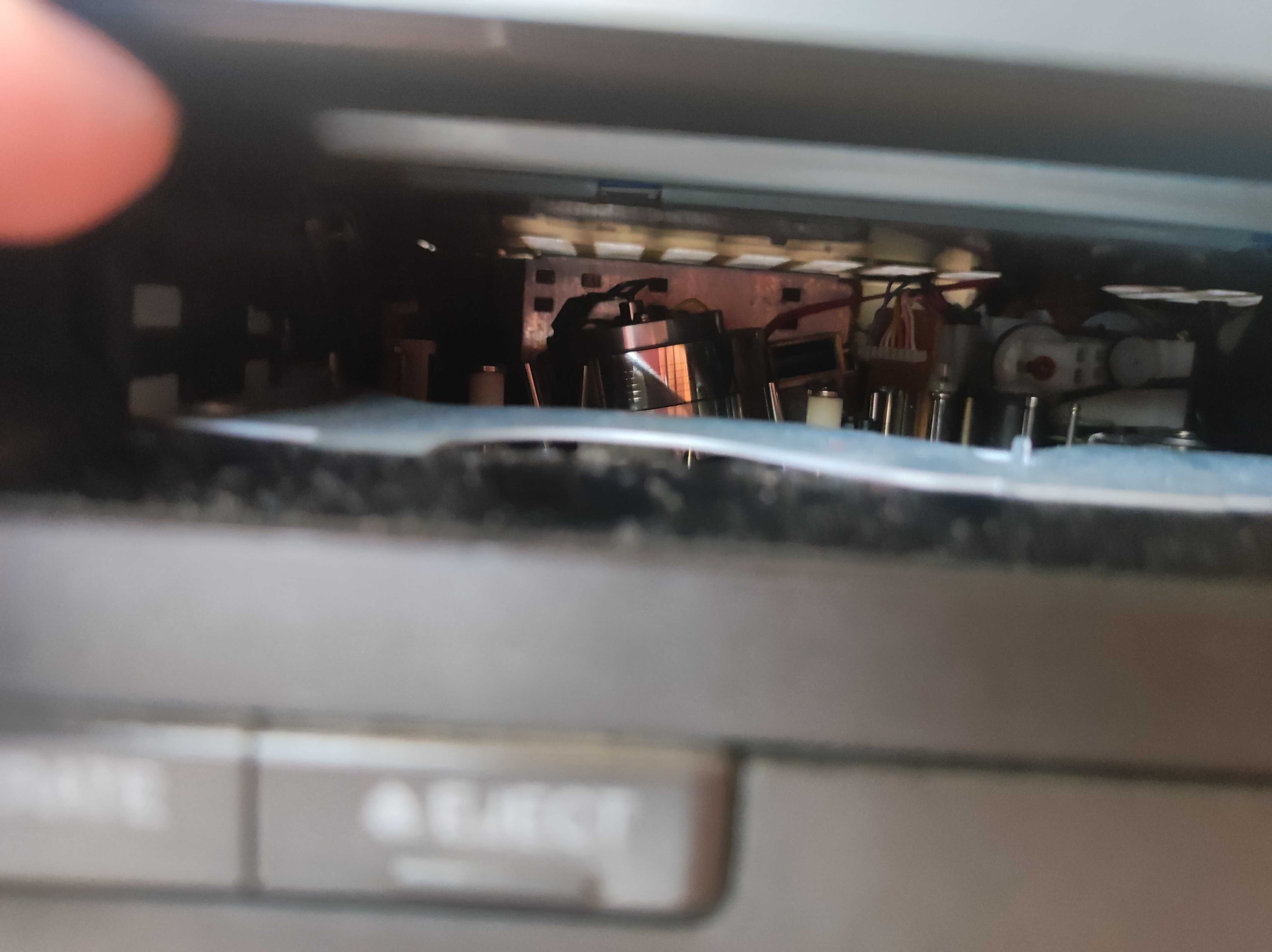 Magnetowid Sharp VC-A30