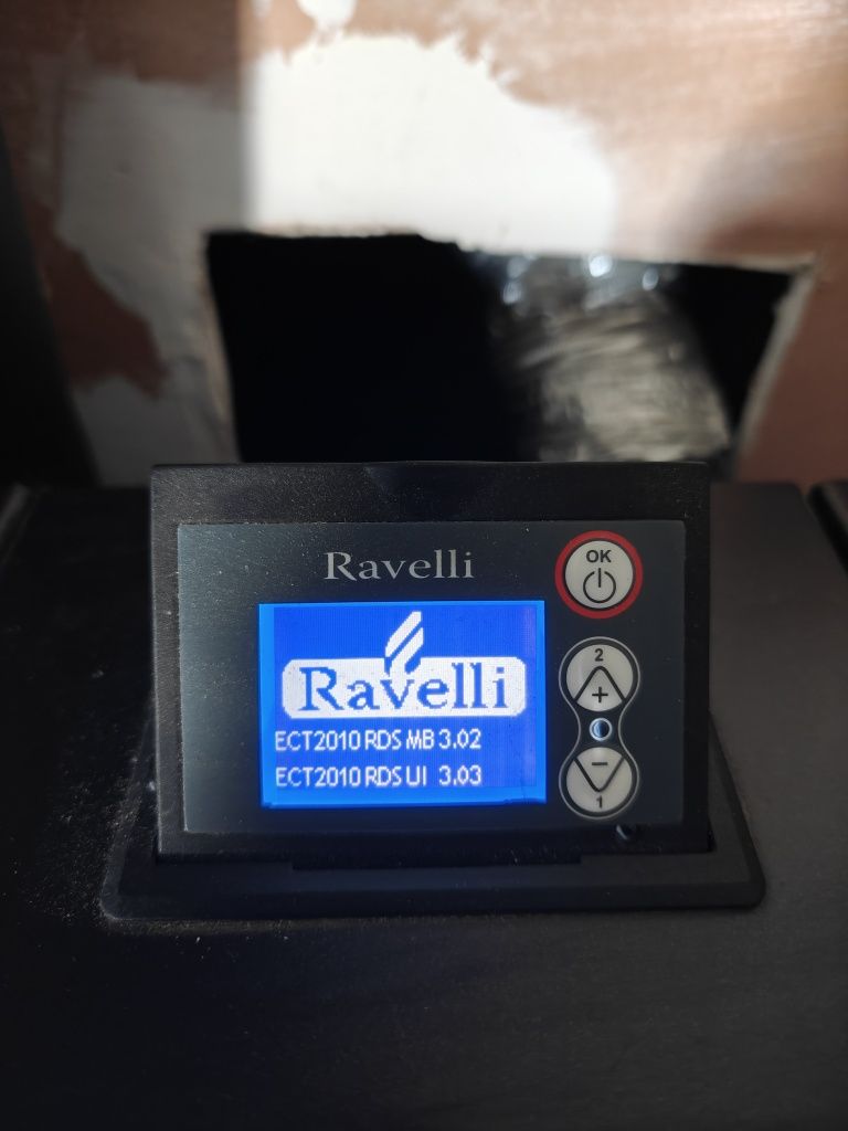 Kominek na pellet Ravelli RC70