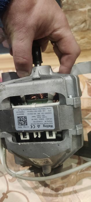 Продю мотор от ствралеи а гарному  стані  коротко и Ясно  зпокурай не