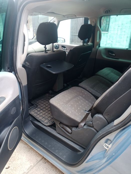 Рено Еспейс 20 турбо 2005 рік то