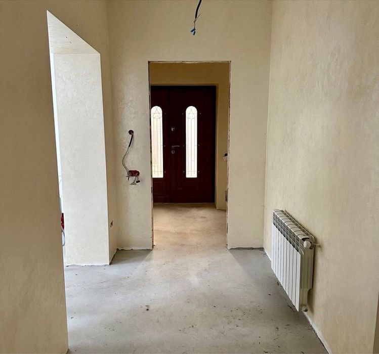 Продається окремий будинок в Кутківцях