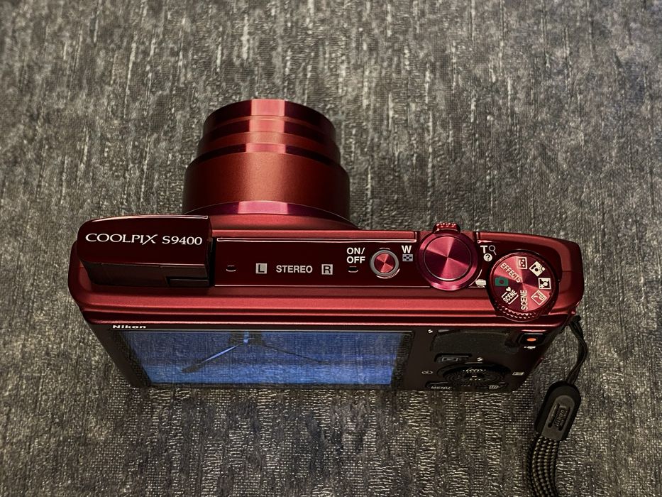 Nikon Coolpis S9400 в ідеалі