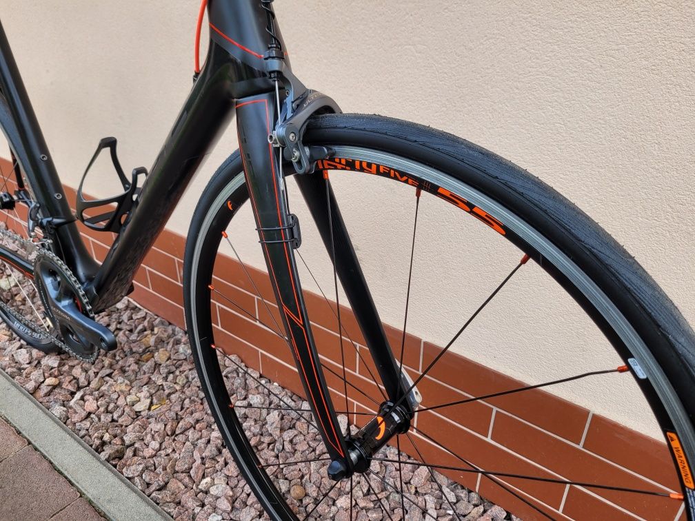 Rower szosowy CUBE AGREE SL * karbon * Ultegra / 105 * 2x11 * 64