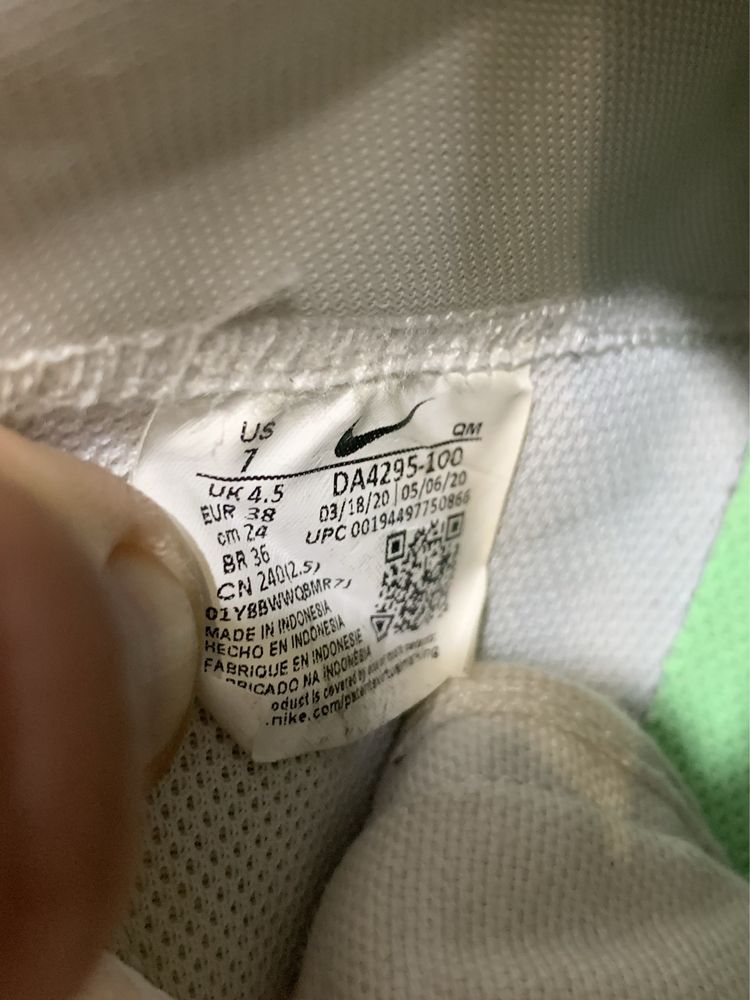 Nike Blazer Mid ‘77 оригінальні жіночі кросівки кеди