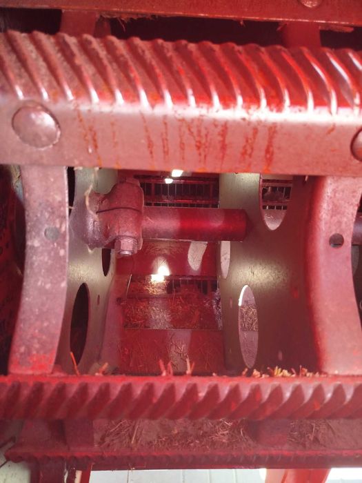 Продам комбайн Массей фергюсон 240