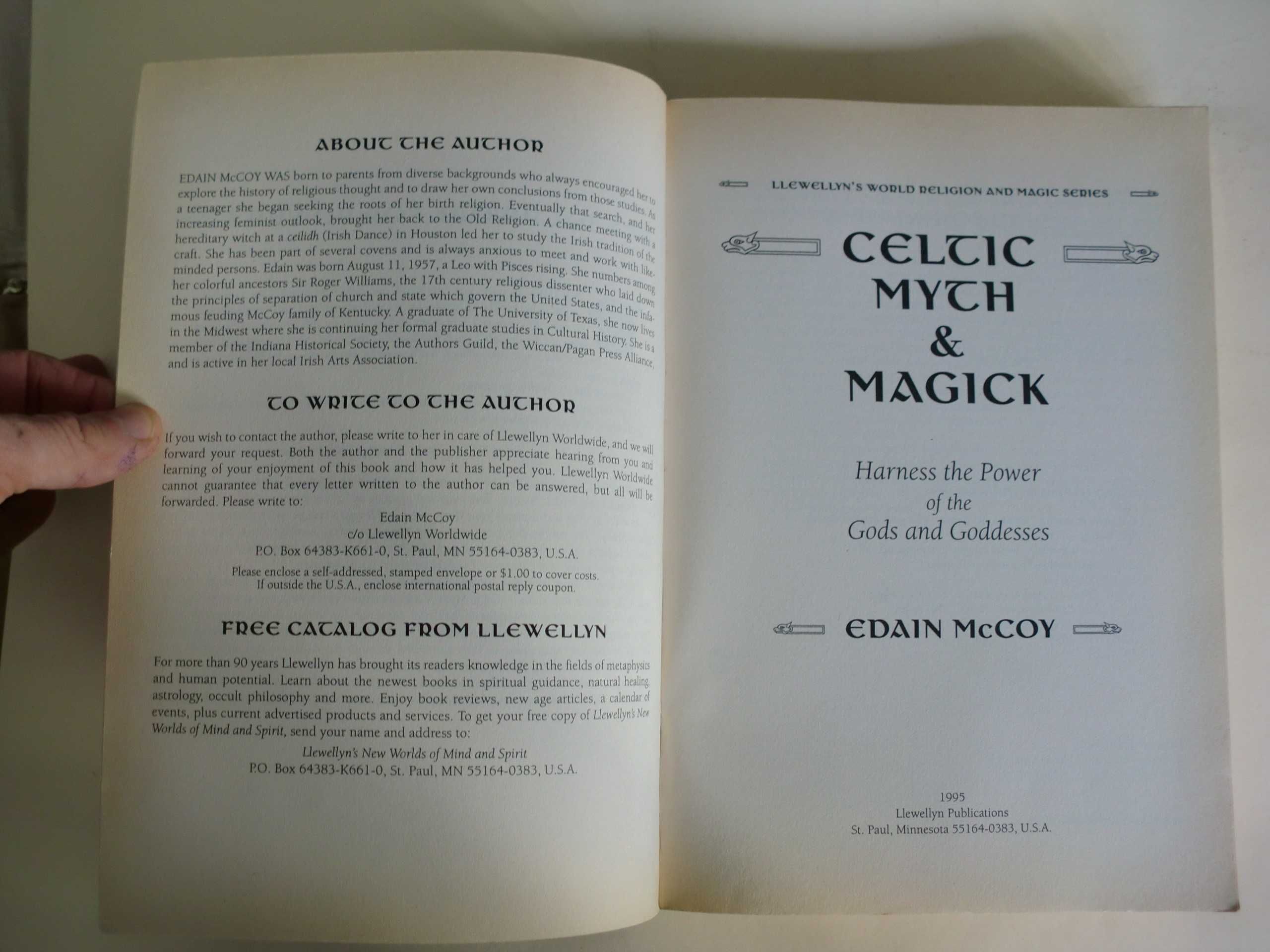 Celtic - Myth & Magick
de Edain McCoy