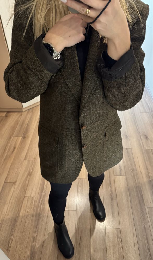 Burberrys’ tweedowa marynarka oversize