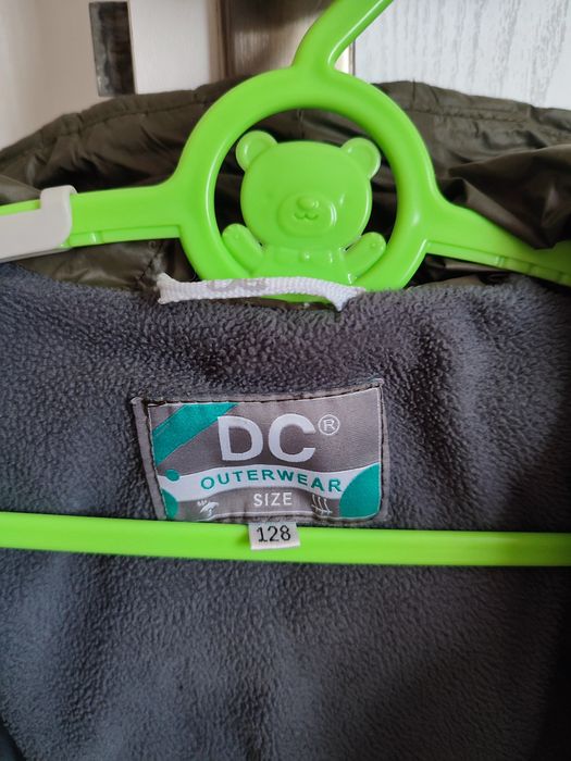 Зимня куртка пуховик на хлопчика р. 128 на 8-9 років