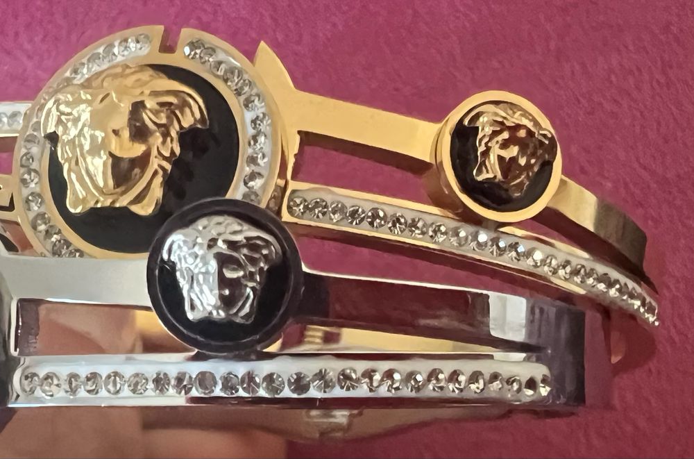 Pulseiras em aço inoxidável