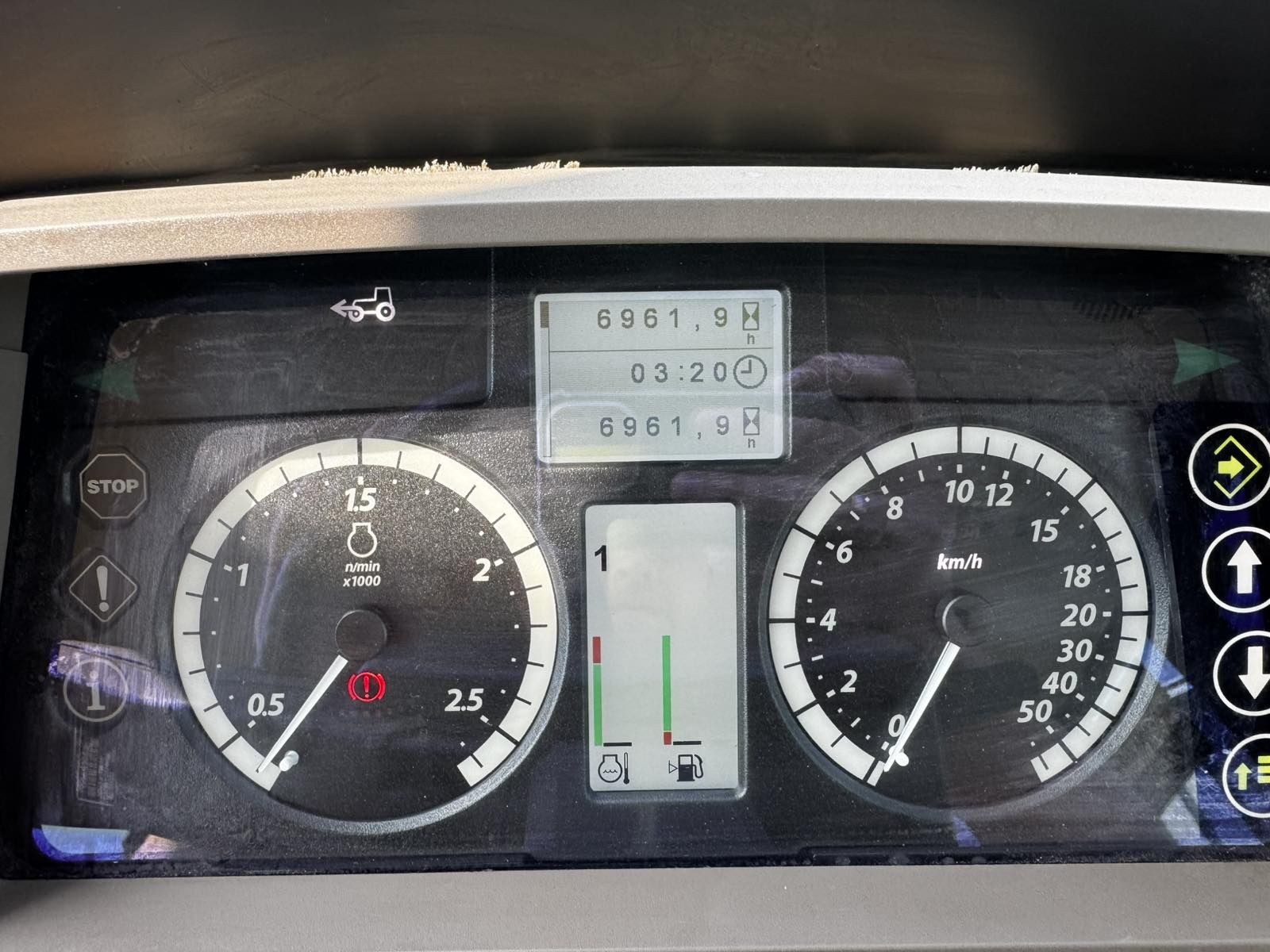 Продам трактортрактор John Deere 6195М 2017 рік 6960 М/т Дуже гарному
