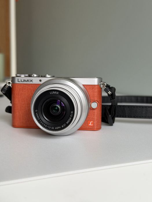 Aparat cyfrowy Panasonic Lumix DMC-GM1 , komplet , j. NOWY !