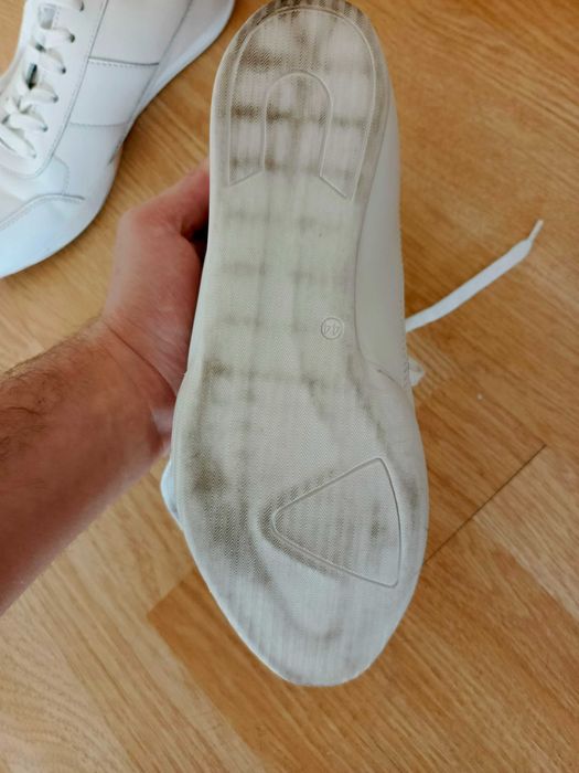 Sprzedam białe skórzane buty Gino Rossi, rozmiar 44 – jak nowe!