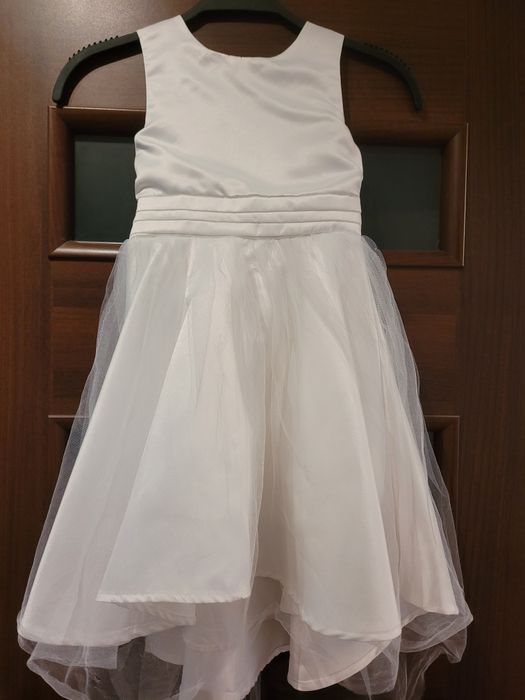 Sukienka dla dziewczynki rozm 110 wiek 4/5 lat