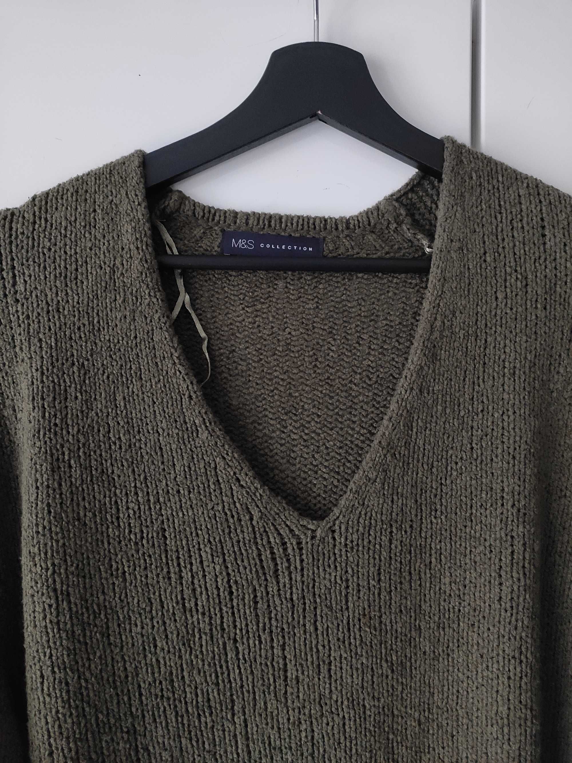 Sweter w kolorze khaki Marks & Spencer rozmiar 40/42