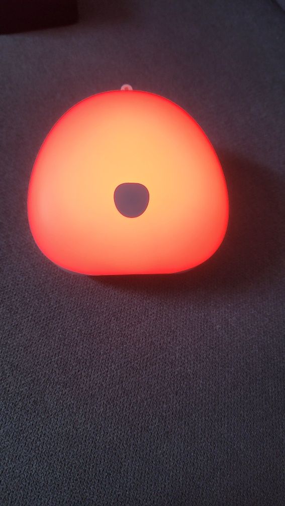 Lampka nocna dla niemowlaka / malucha