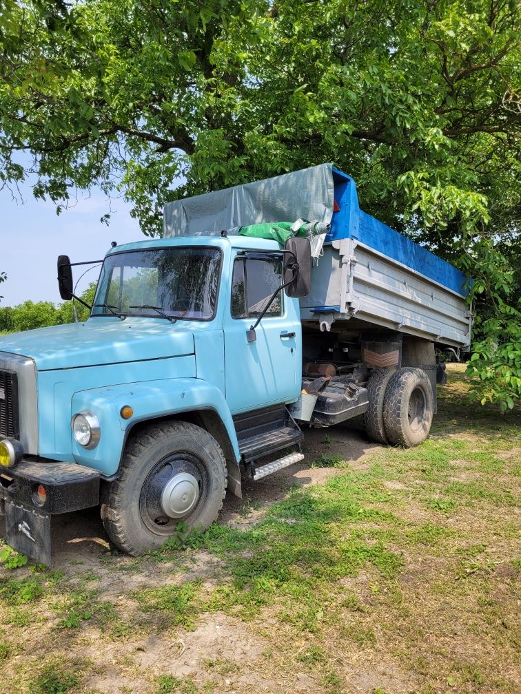 Продам машину у хорошому стані