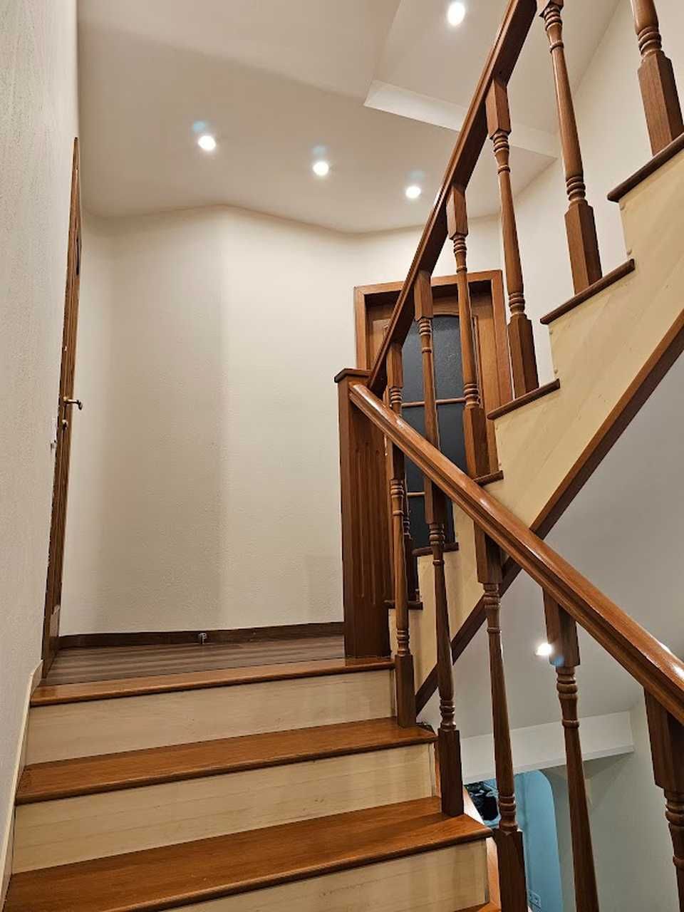 Продам 3-к квартиру 120м2 в кирпичной высотке, Старокозацкая, центр