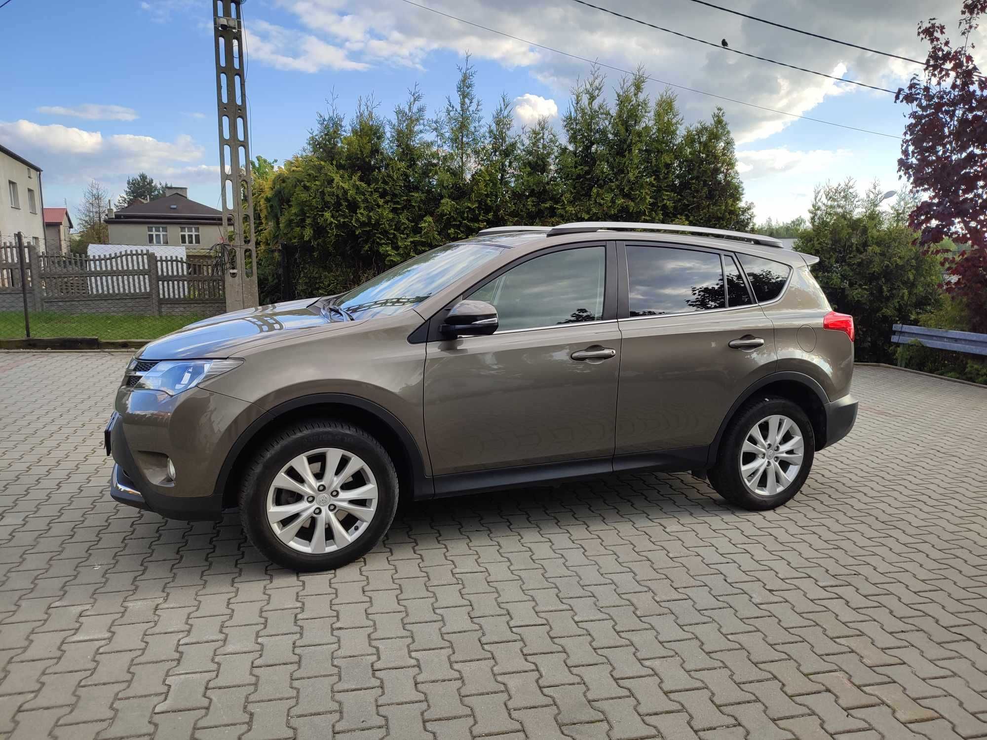 Toytota Rav4 2.0 2013rok