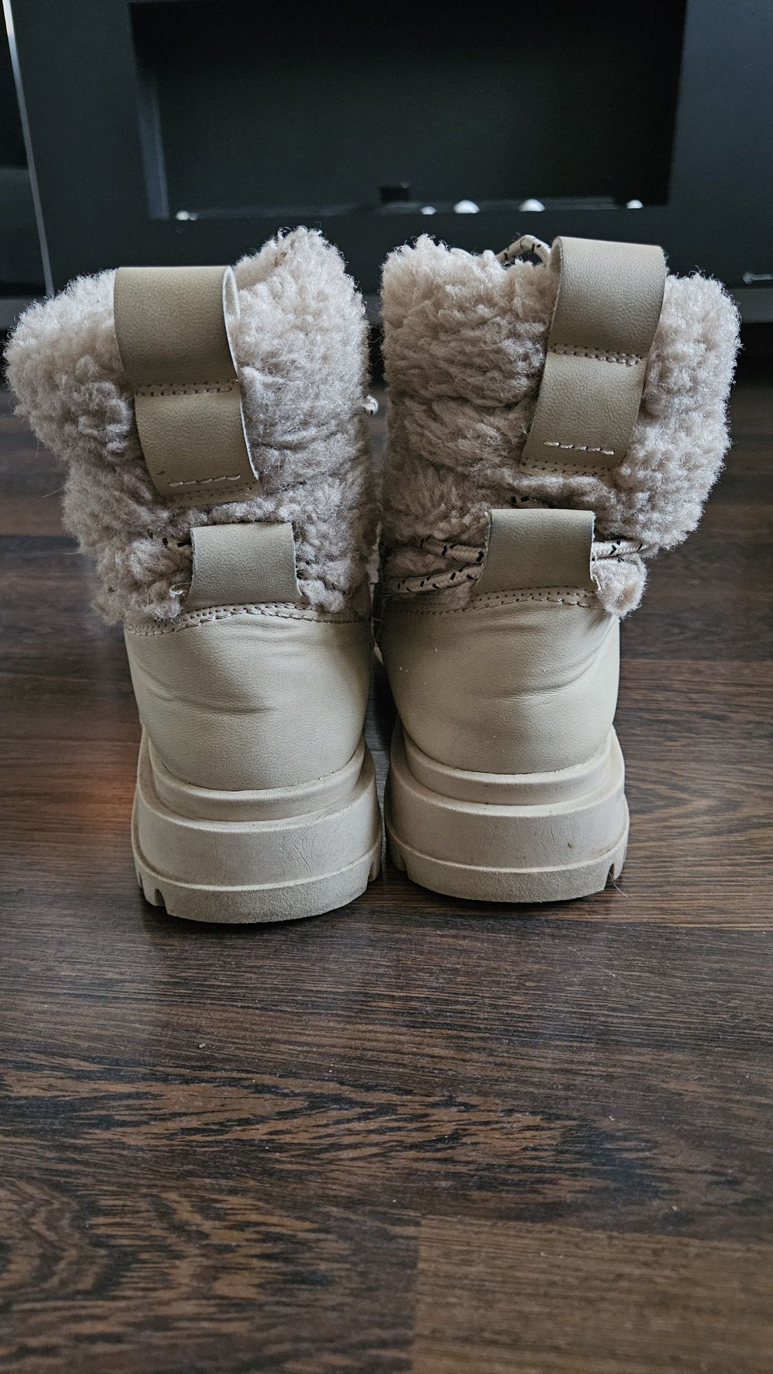 Buty zimowe x 2pary. rozm 33 Zara, cocodrillo w typie ugg