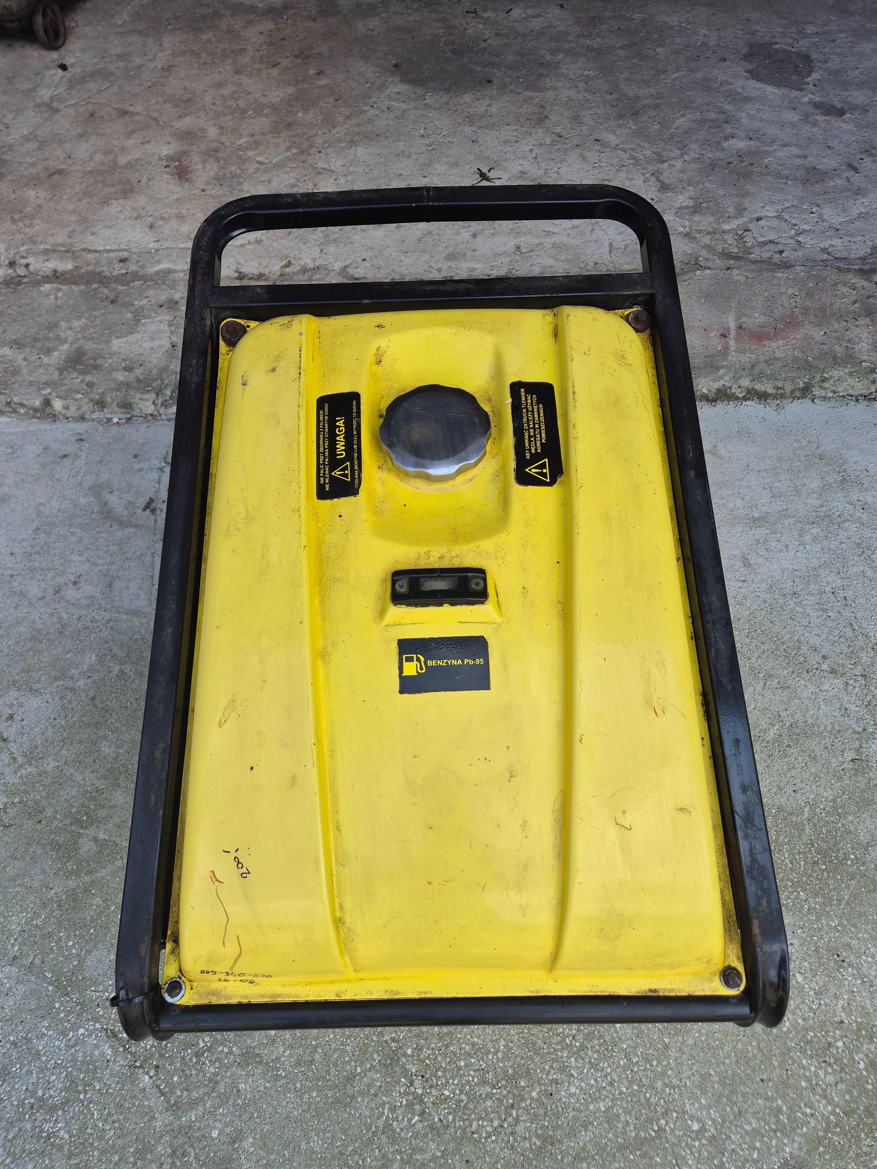 Generator agregat prądotwórczy POWERMAT 3300-AVR
