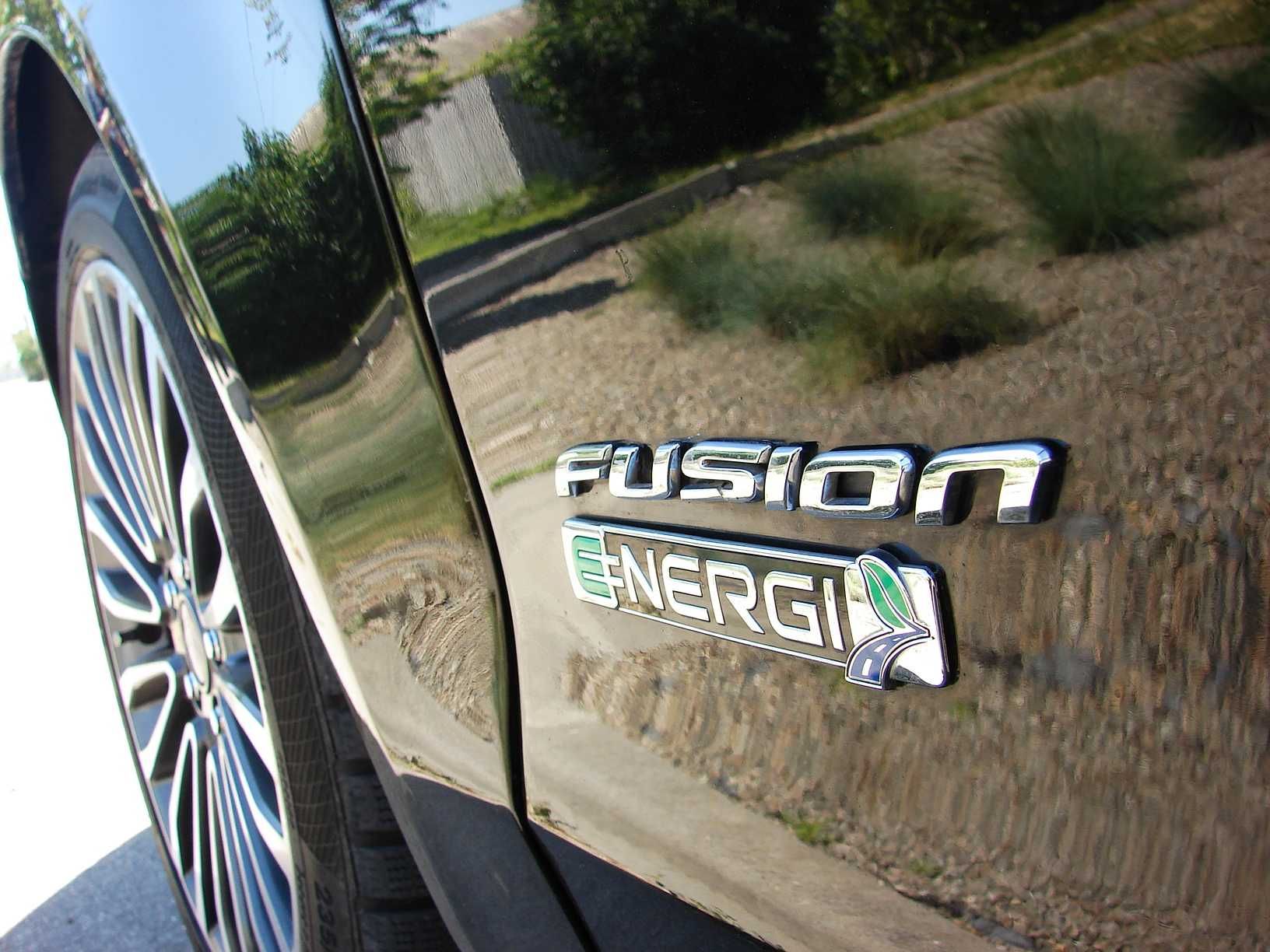 Ford Fusion TITANIUM 2.0 Hybrid Plug-IN 2017 г.в.
